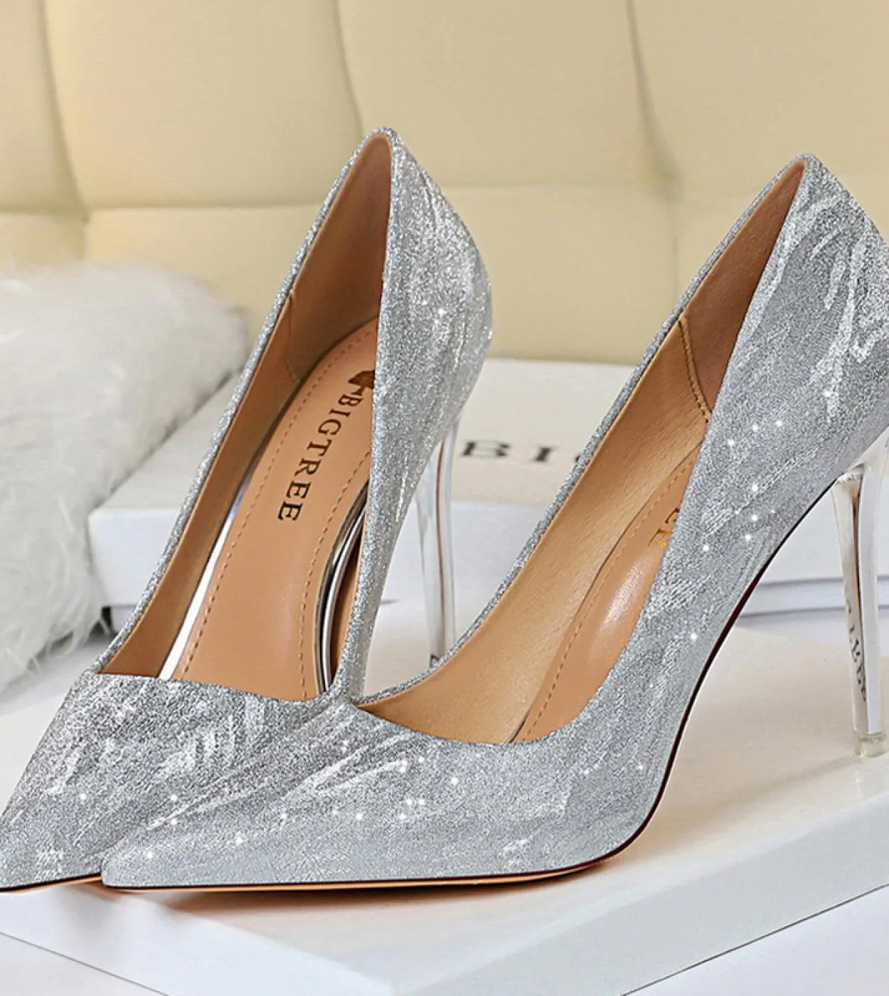 2022 Donna 75cm 105cm Tacchi alti Glitter da sposa Décolleté in oro argento Lady Fetish Tacchi bassi Scarpins Scarpe da passer