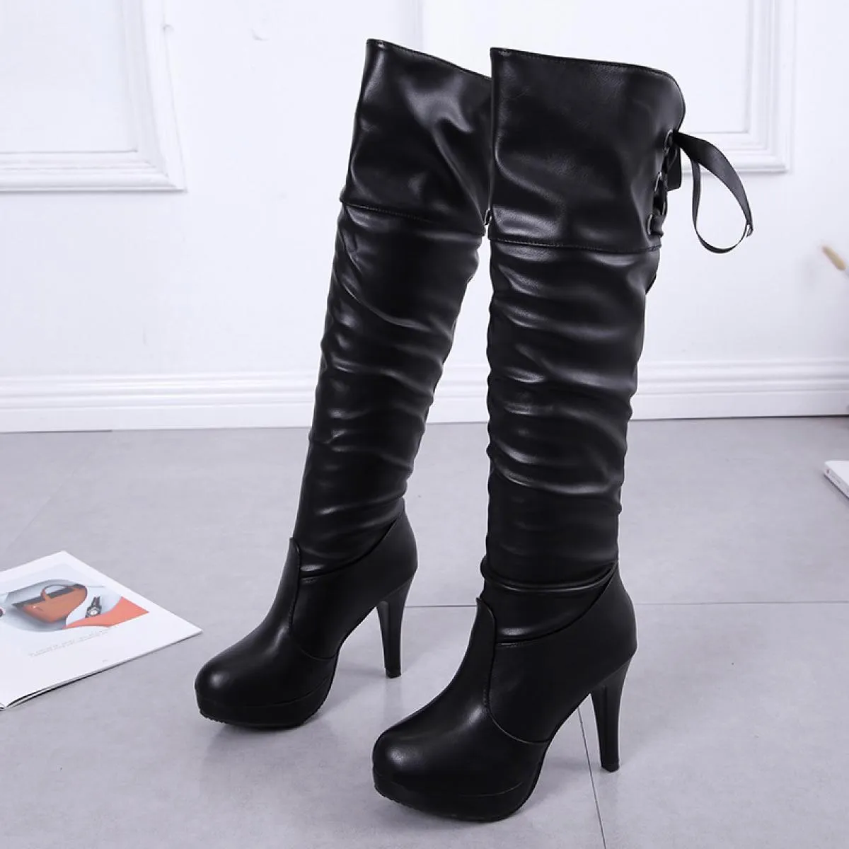 2022 nuovi stivali da donna classici scarpe con suola rossa moda di lusso autunno morbida pelle eleganti comodi stivali alti al