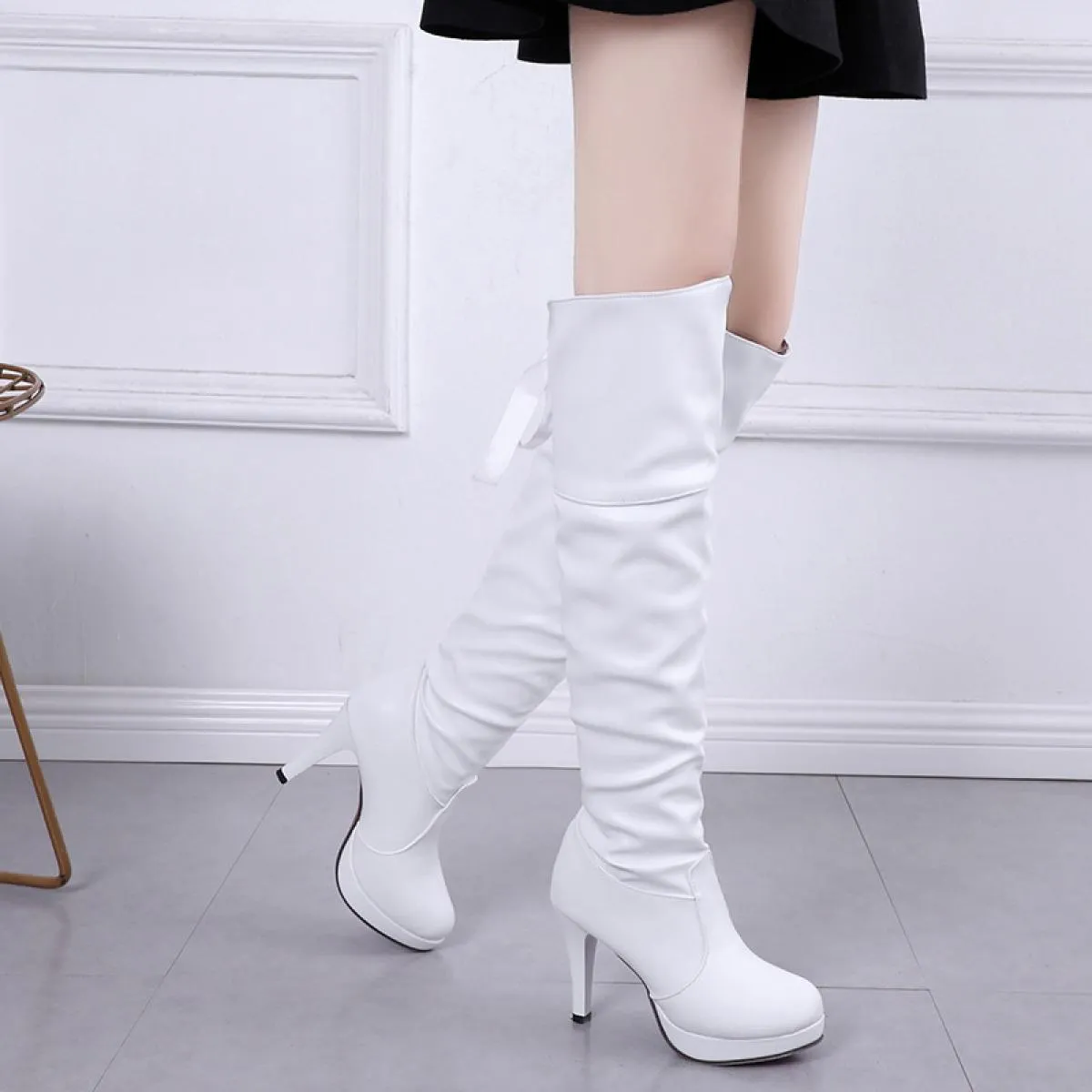 2022 nuovi stivali da donna classici scarpe con suola rossa moda di lusso autunno morbida pelle eleganti comodi stivali alti al