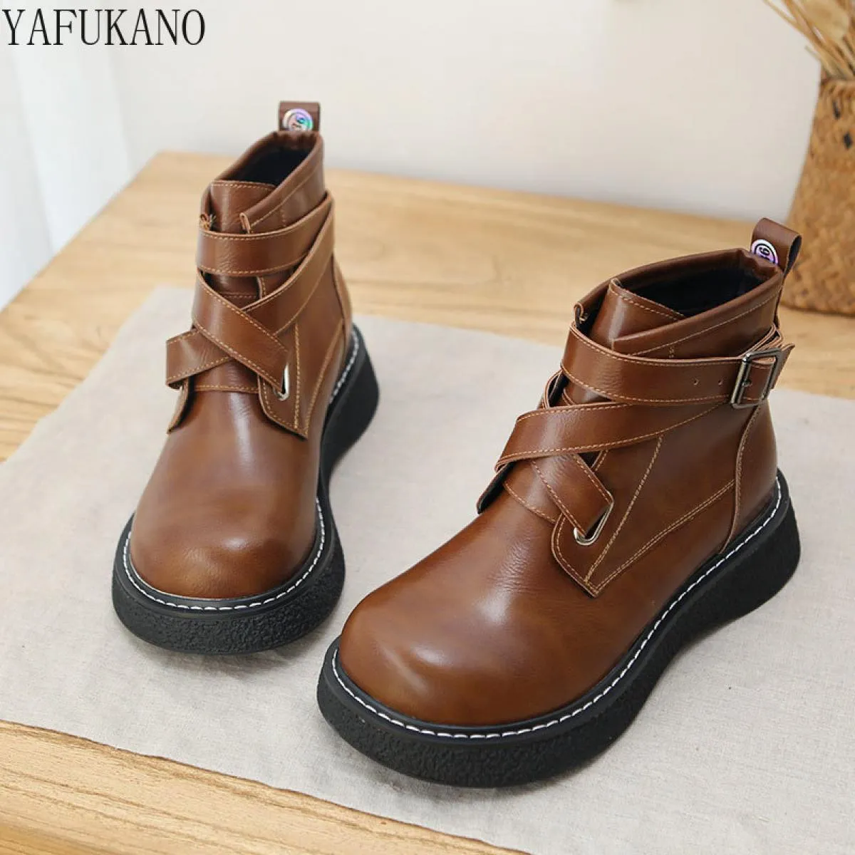 Autunno Inverno Caldo Stivali da Donna con Testa Grande con Suola Spessa Fibbia per Cintura Retro Stivali in Pelle Stile Britann