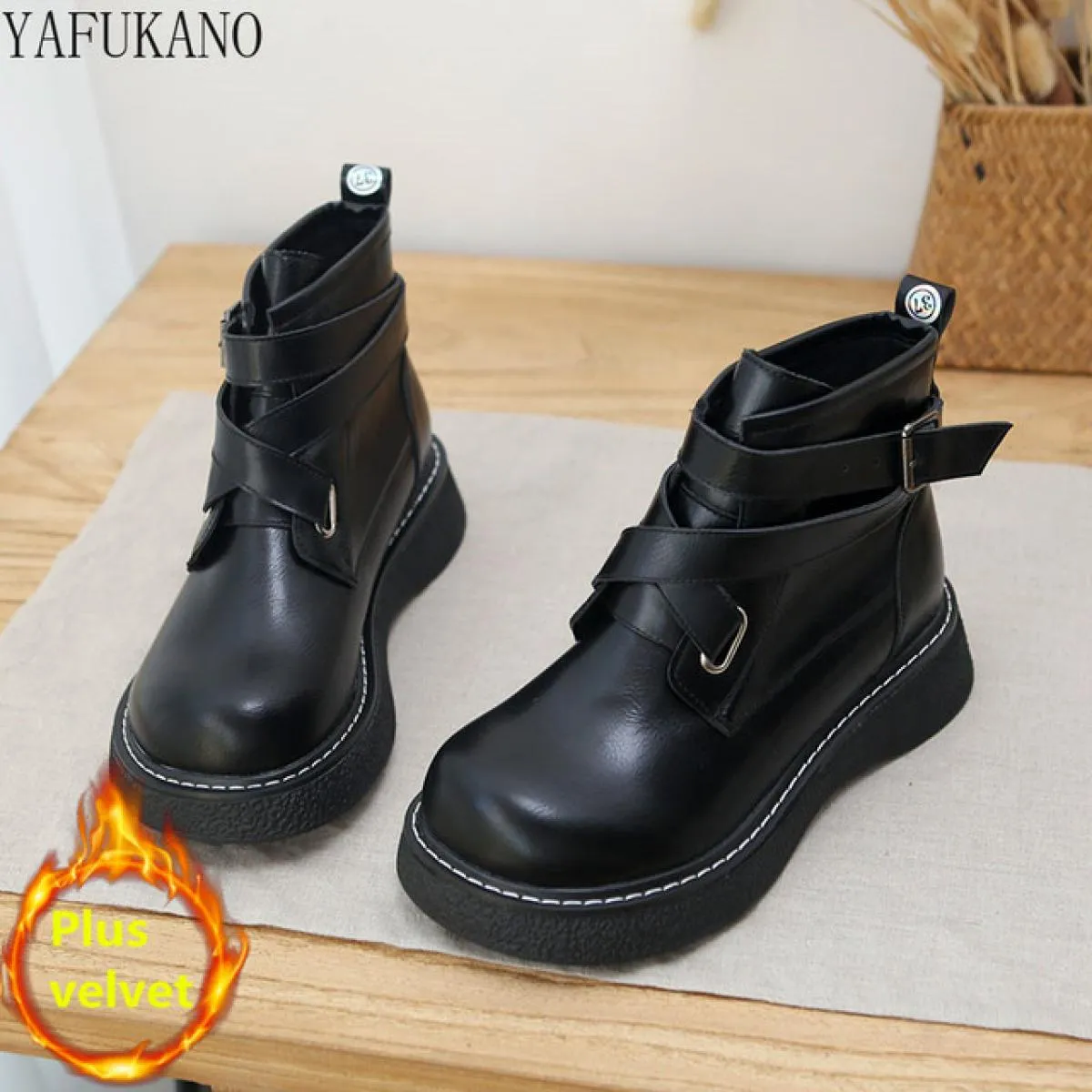Autunno Inverno Caldo Stivali da Donna con Testa Grande con Suola Spessa Fibbia per Cintura Retro Stivali in Pelle Stile Britann