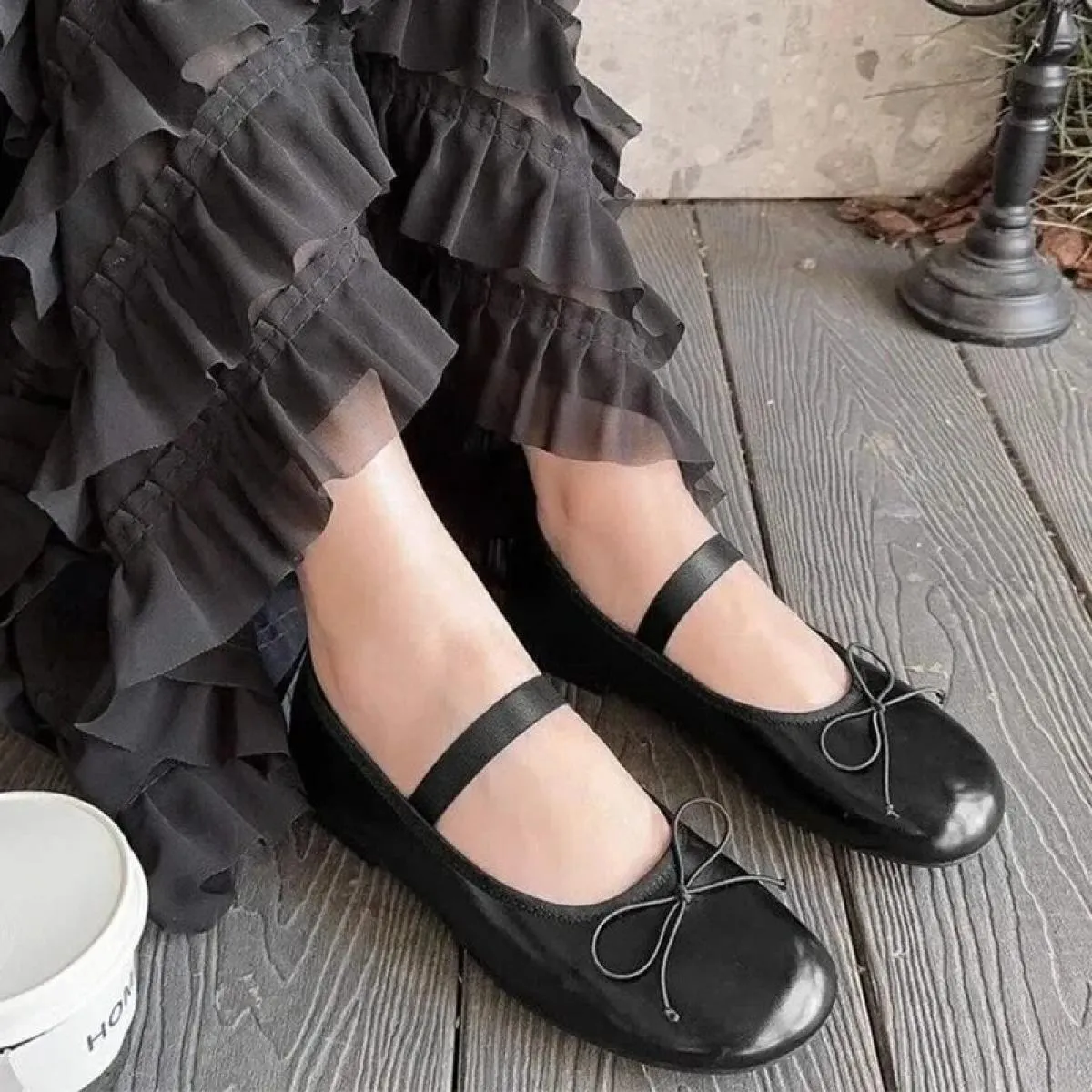Ballerine con fiocco scarpe da donna scarpe da ballo estive poco profonde 2024 abito alla moda eleganti scarpe Lolita tendenza d