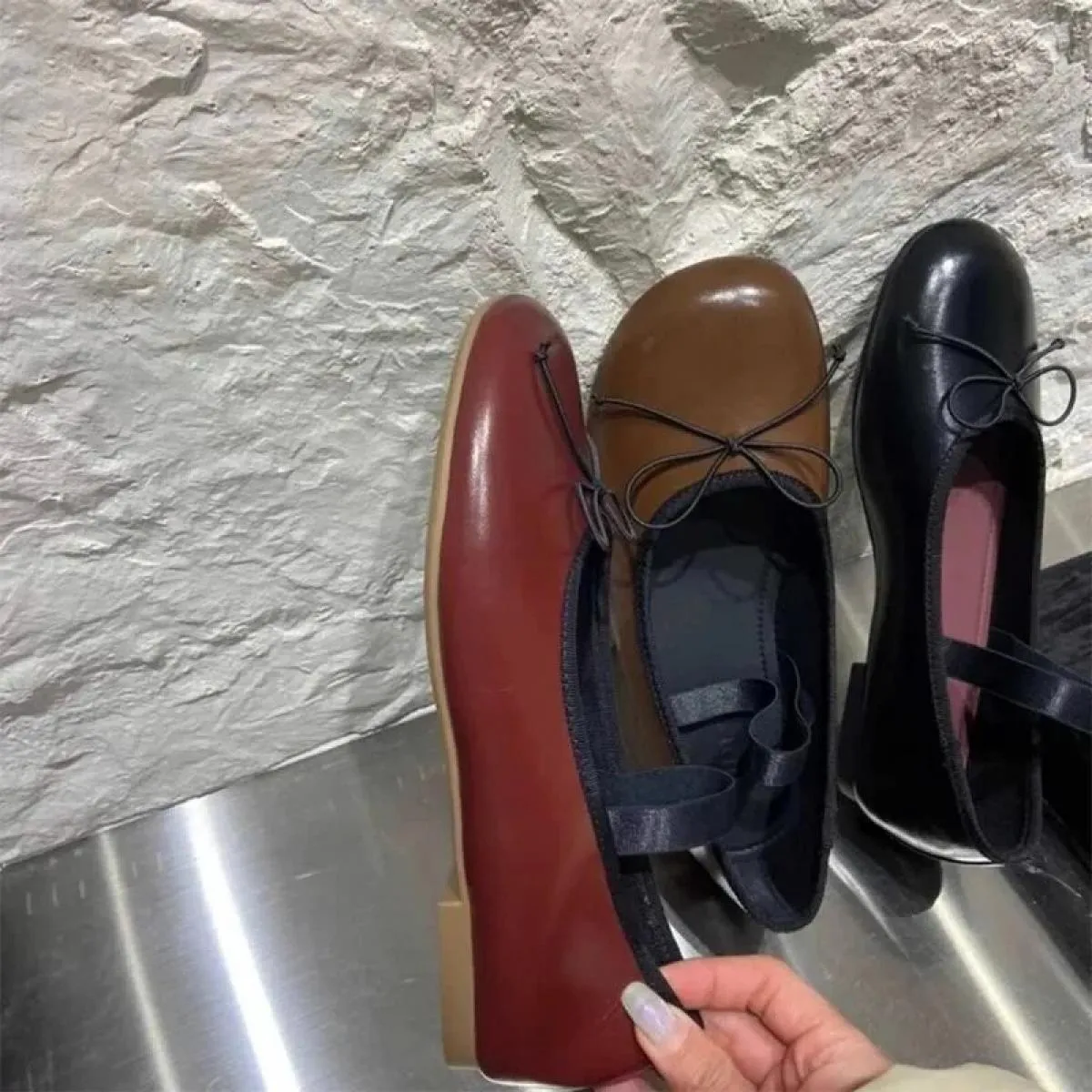 Ballerine con fiocco scarpe da donna scarpe da ballo estive poco profonde 2024 abito alla moda eleganti scarpe Lolita tendenza d