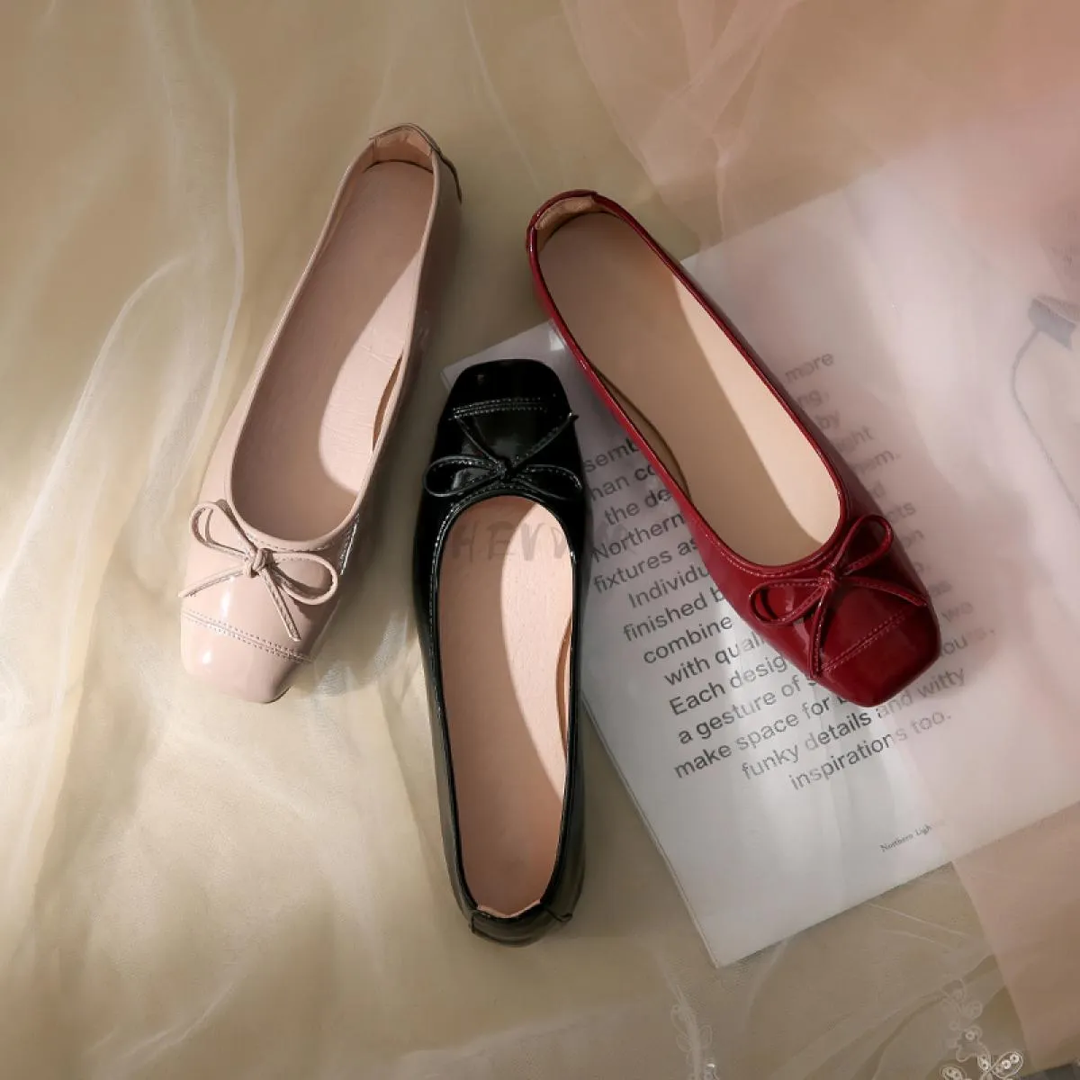 Ballerine da donna in pelle verniciata con fiocco retrò scarpe autunno slip on scarpe casual piatte punta tonda tacchi spessi vi
