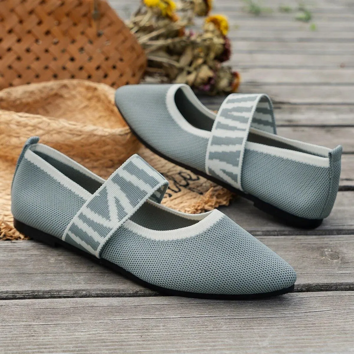 Ballerine da donna Scarpe casual Tacco basso Scarpe da ginnastica eleganti a piedi nudi da donna Socofy Comode scarpe a punta In