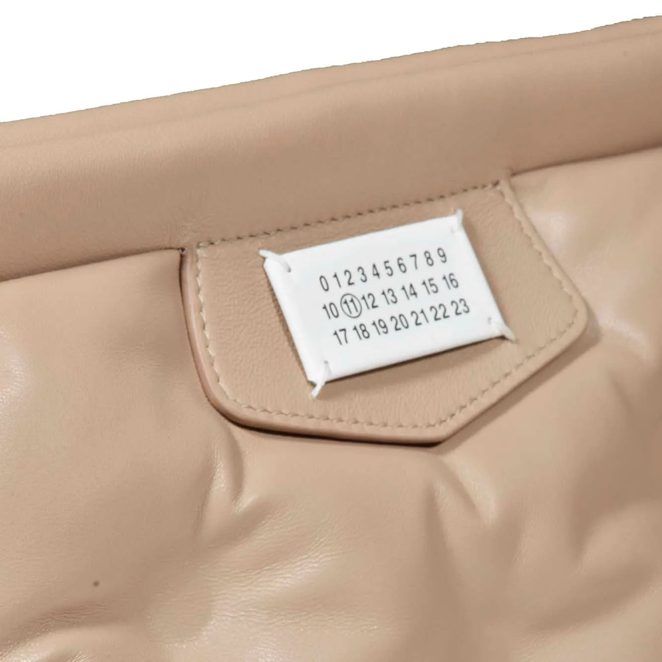 Borsa Glam Slam Classique padded piccola nude Maison Margiela