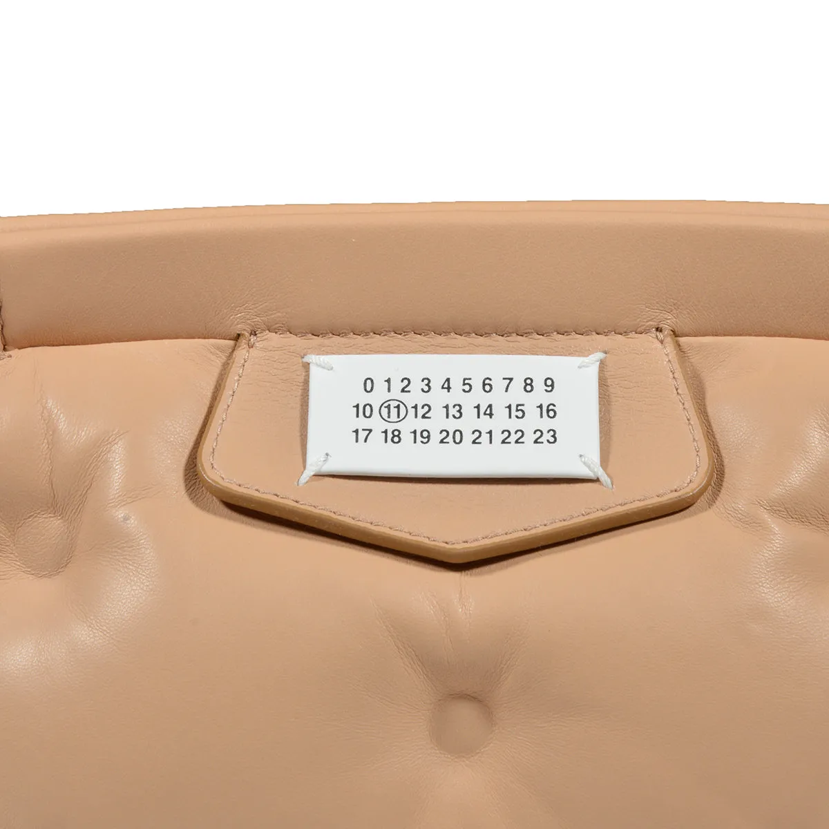 Borsa Glam Slam red carpet padded mini nude Maison Margiela