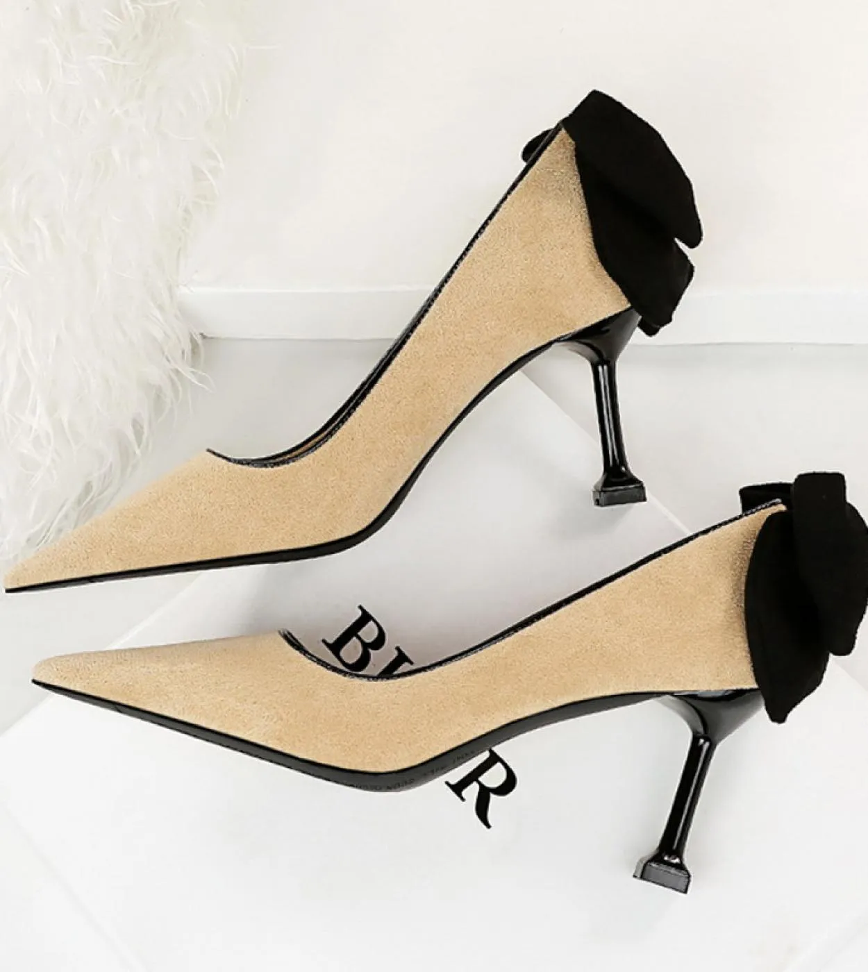 Donne 55 cm 8 cm 95 cm Tacchi Alti Escarpins Décolleté Lady Kawaii Tacchi Medio Bassi Da Sposa Nuziale Carino Butterflyknot Pa