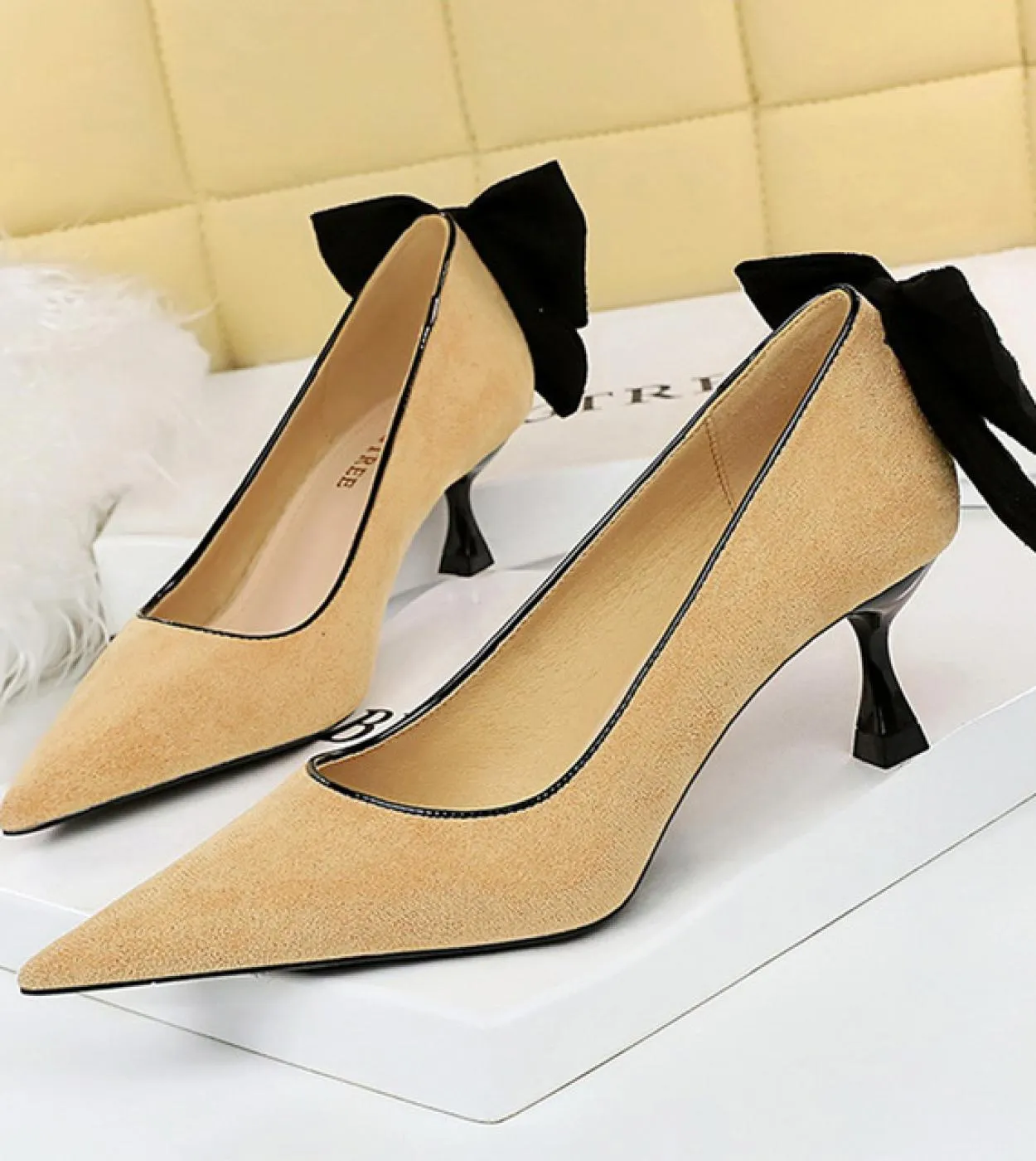 Donne 55 cm 8 cm 95 cm Tacchi Alti Escarpins Décolleté Lady Kawaii Tacchi Medio Bassi Da Sposa Nuziale Carino Butterflyknot Pa