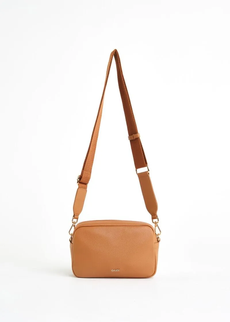 Mini crossbody con borchie