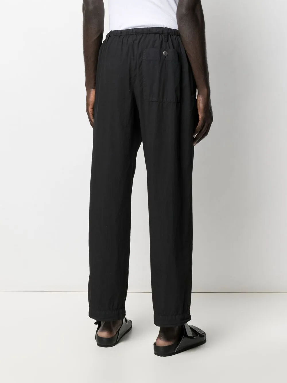 Pantalone con vita elasticizzata con coulisse
