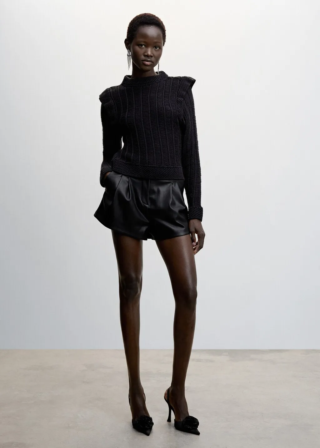 Pullover volant spalla