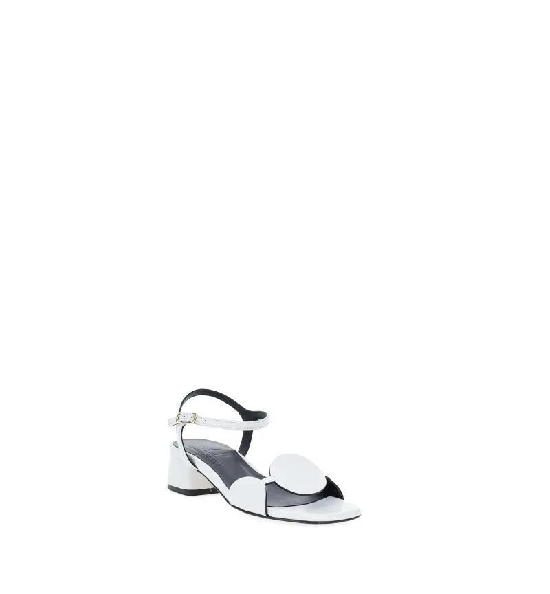 Sandali in pelle