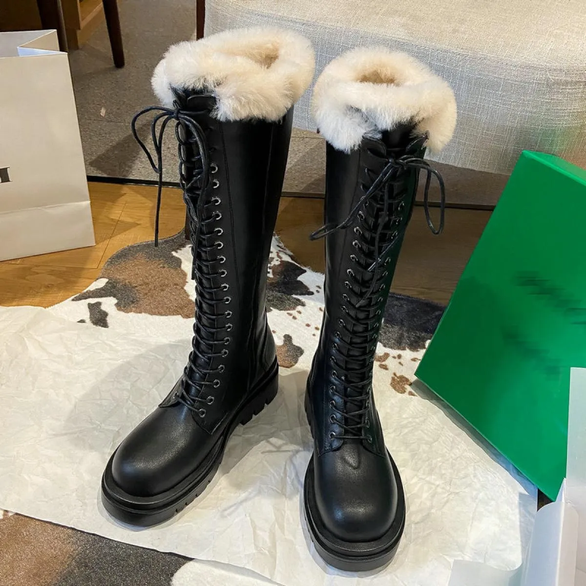 Stivali alti al ginocchio da donna in peluche spesso caldo stivali invernali per il tempo libero con punta tonda scarpe con plat