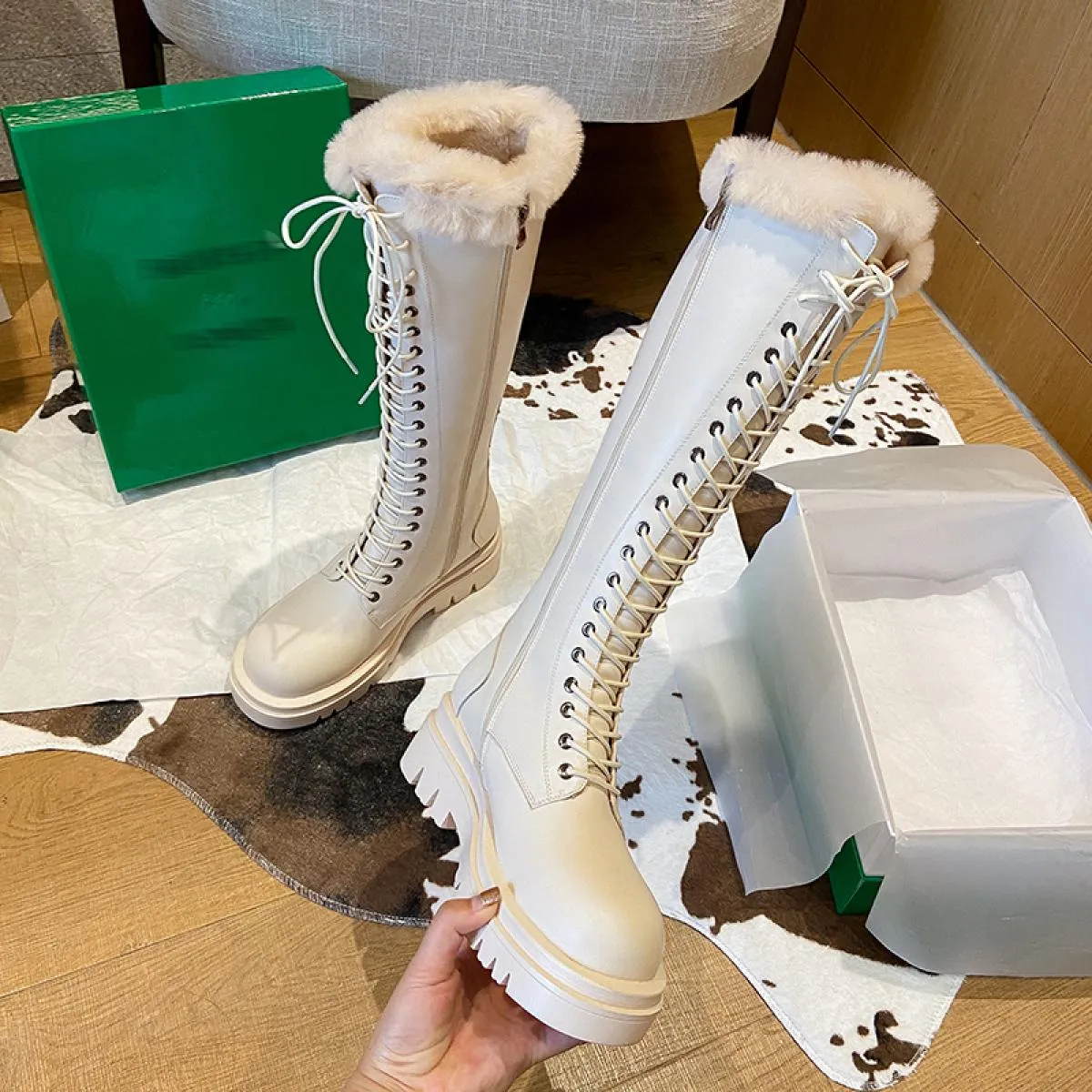 Stivali alti al ginocchio da donna in peluche spesso caldo stivali invernali per il tempo libero con punta tonda scarpe con plat