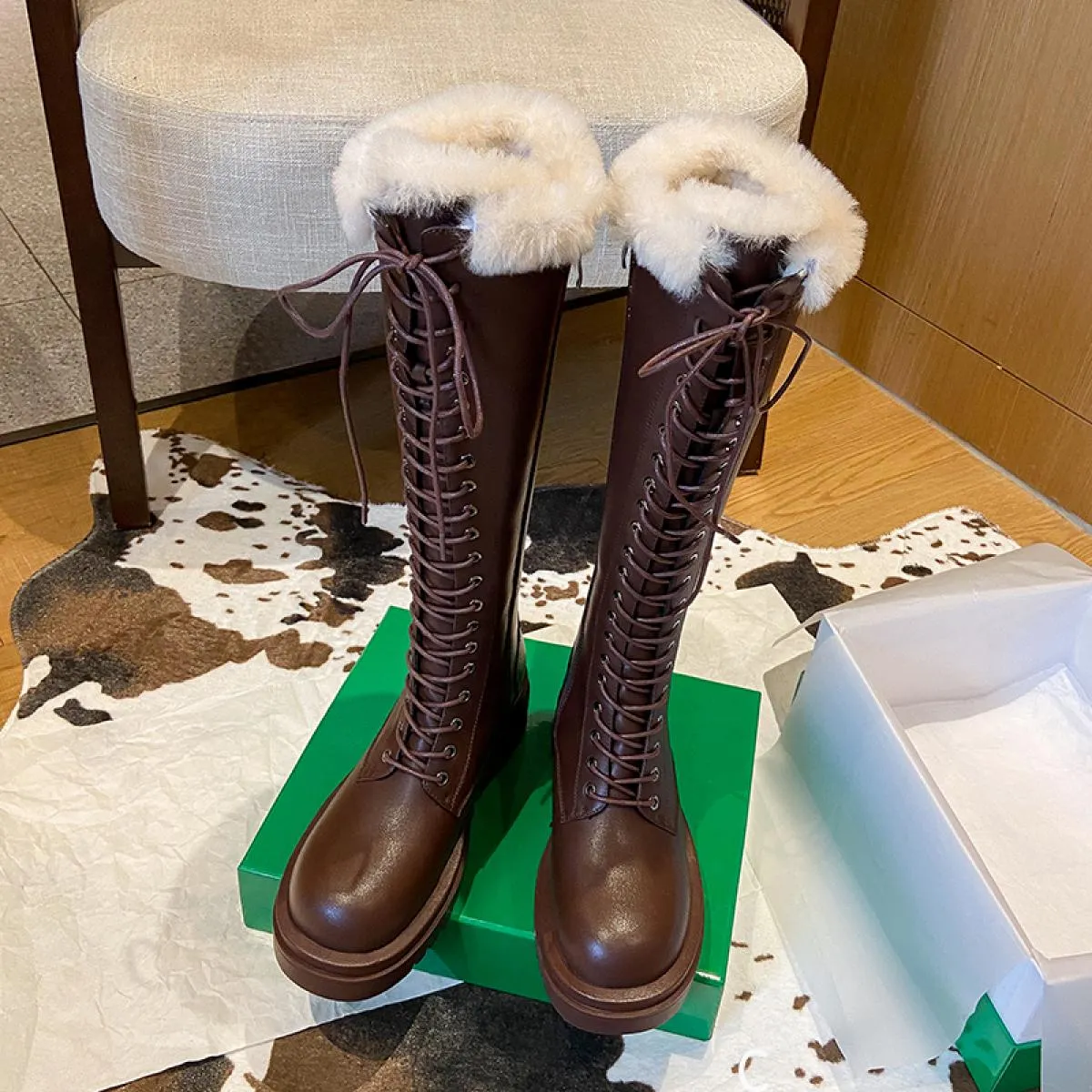 Stivali alti al ginocchio da donna in peluche spesso caldo stivali invernali per il tempo libero con punta tonda scarpe con plat