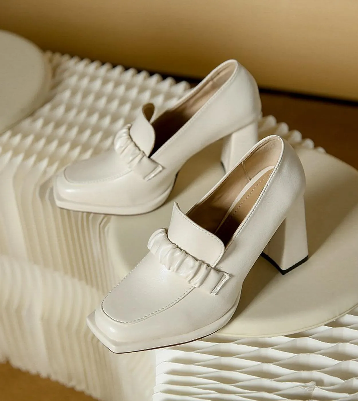 Tacchi Donna 2023 Tacchi alti da donna Nuove scarpe Punta quadrata Tacchi spessi Tacchi bassi Moda Scarpe da donna