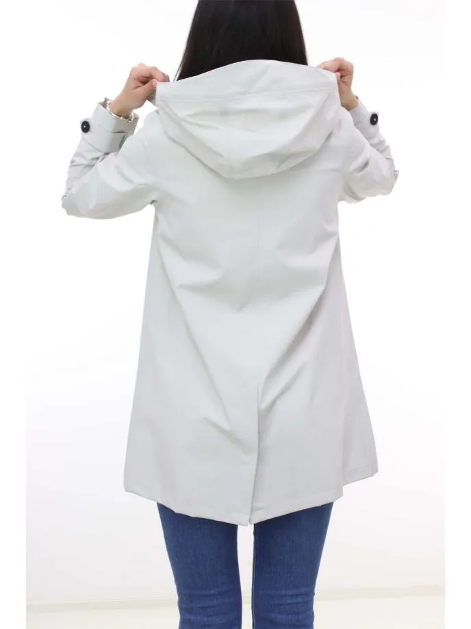 Trench impermeabule con cappuccio